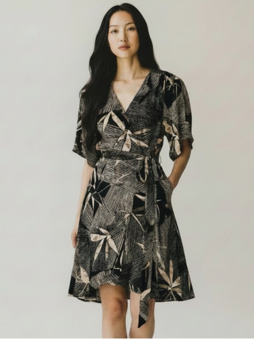 Halston Black Shirt Dress Cream Floral Print Belted Relaxed Fit Side Pocket S